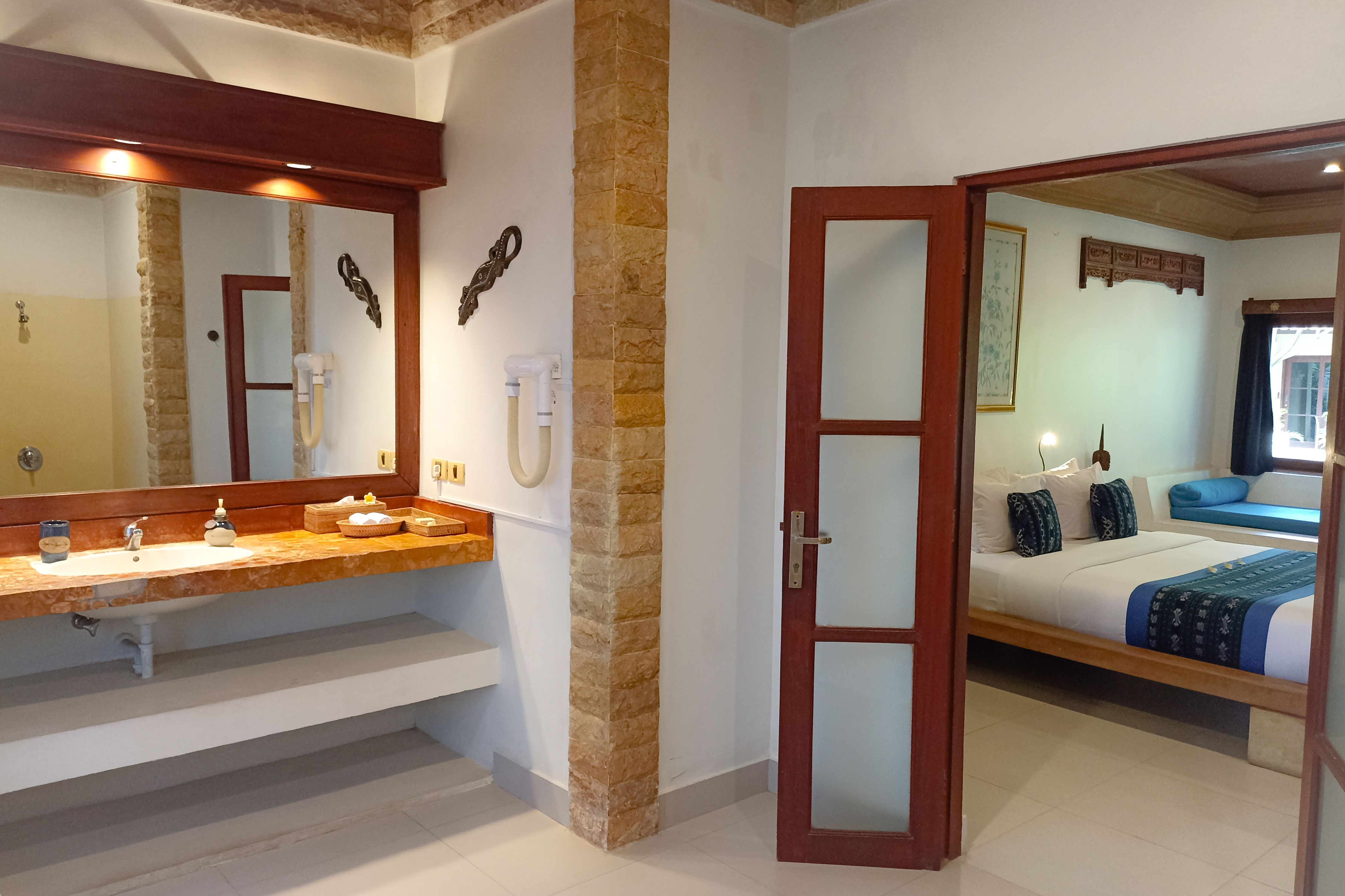 Standard, Badezimmer Standard, Badezimmer