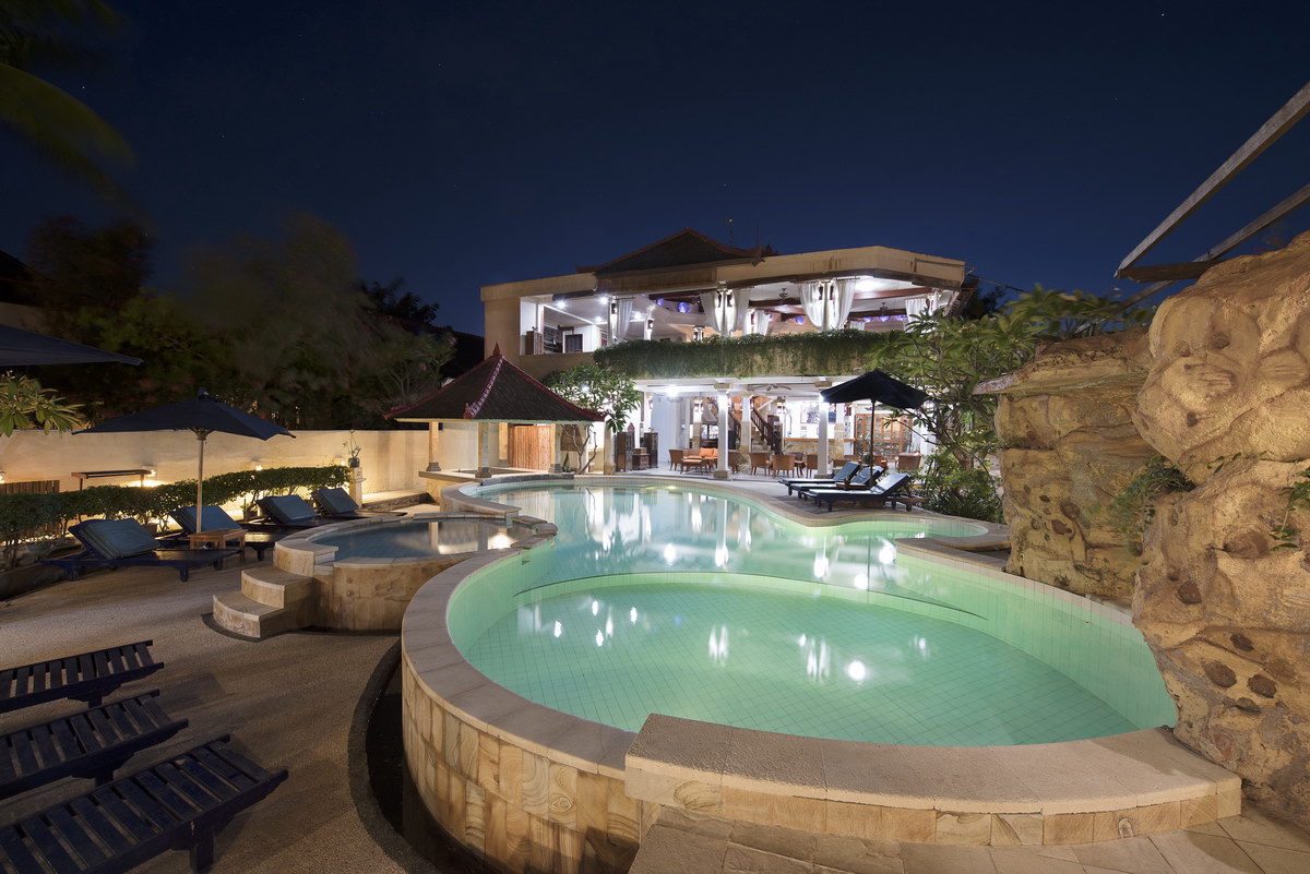 Swimming Pool Swimming Pool