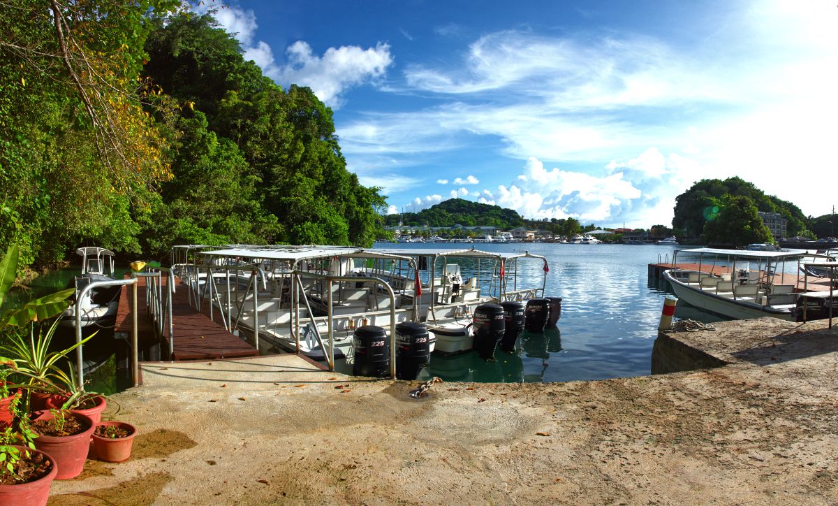 Pier Pier